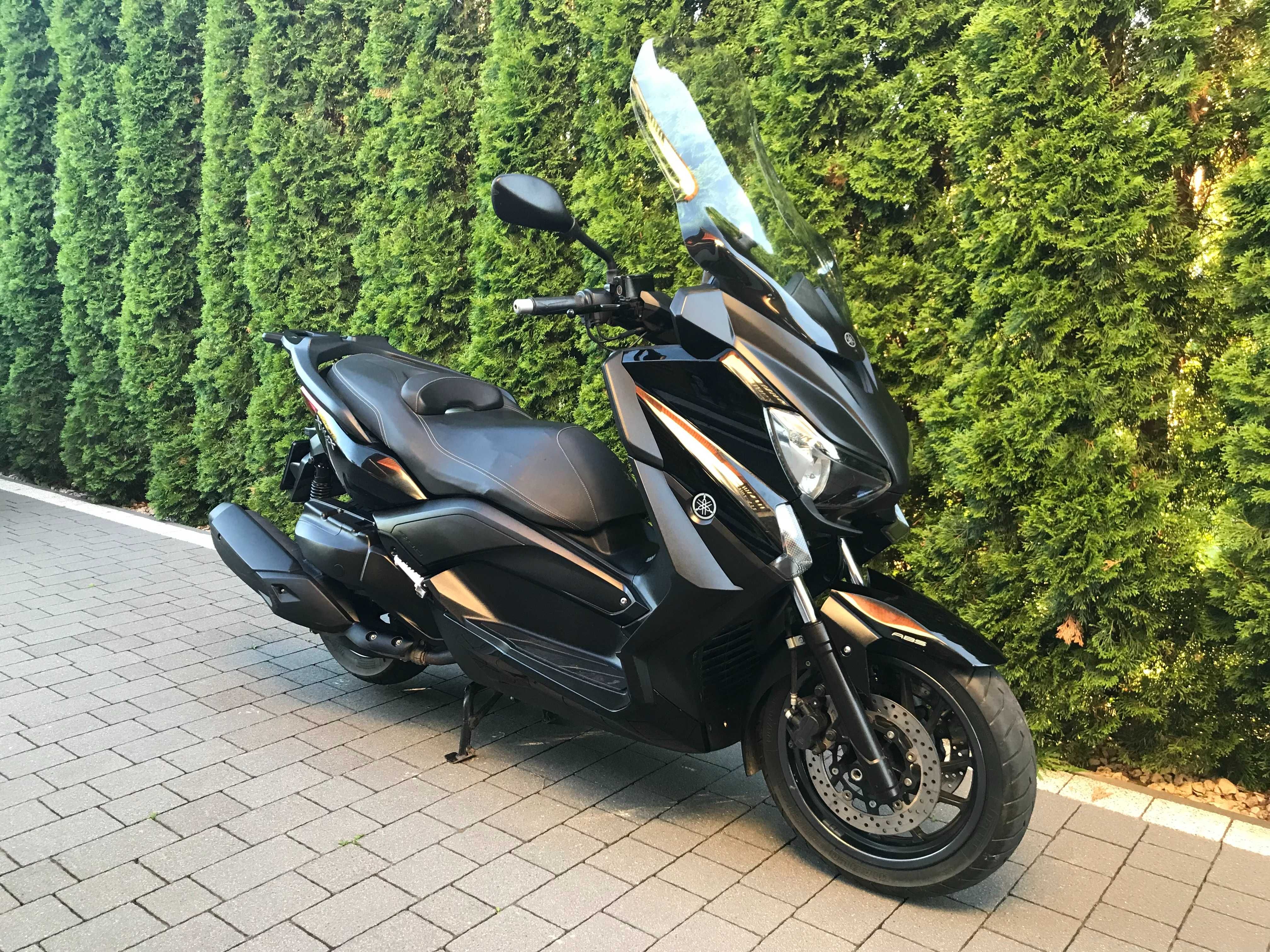 YAMAHA X-Max 400, podgrzewane manetki, poszerzenie osłon na nogi