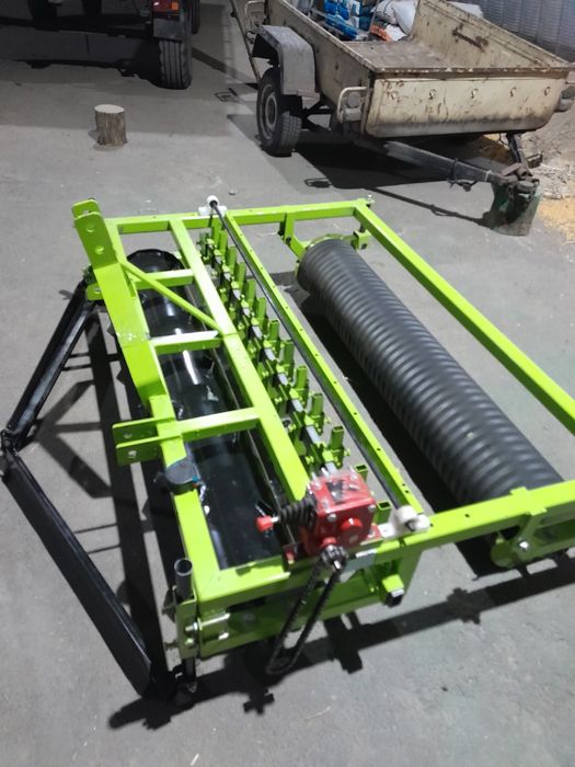 Сівалка овочева СО 12