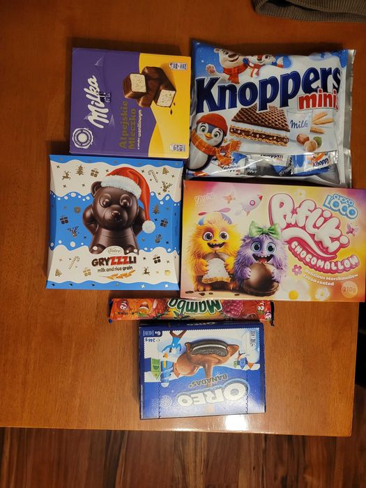 Zestaw markowych słodyczy