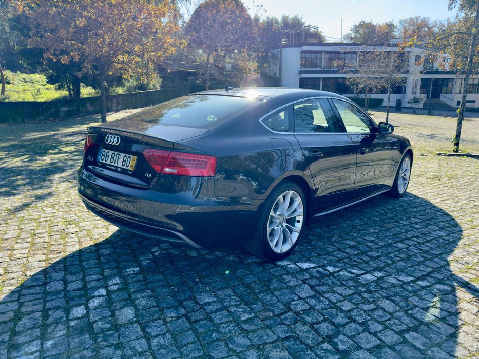 Audi A5 Sportback 2.0 TDI 150cv * S-line * Automatico * Nacional *