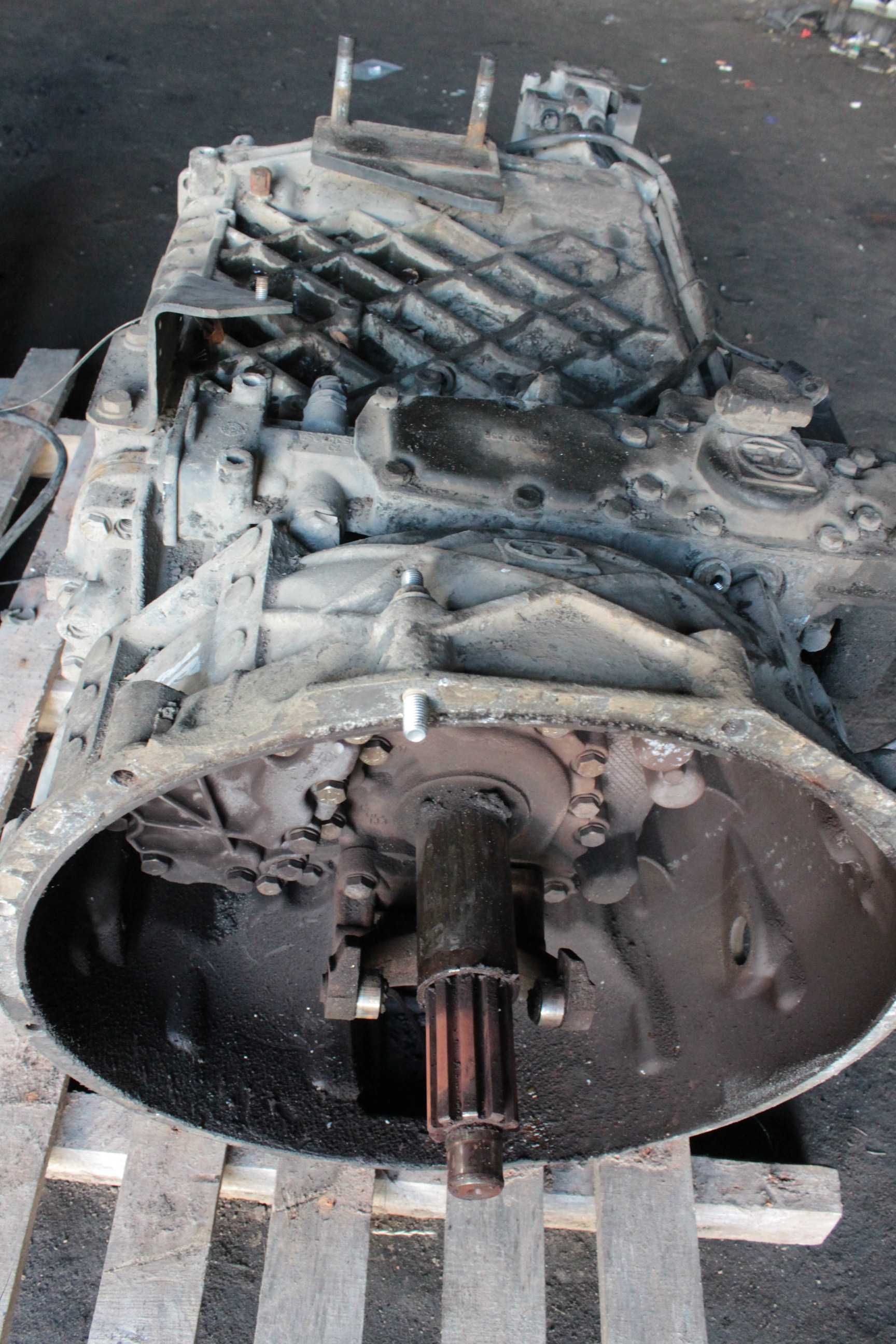 МКПП Renault Magnum DXI-13 ZF euro-5 коробка механика 16s2320td магнум