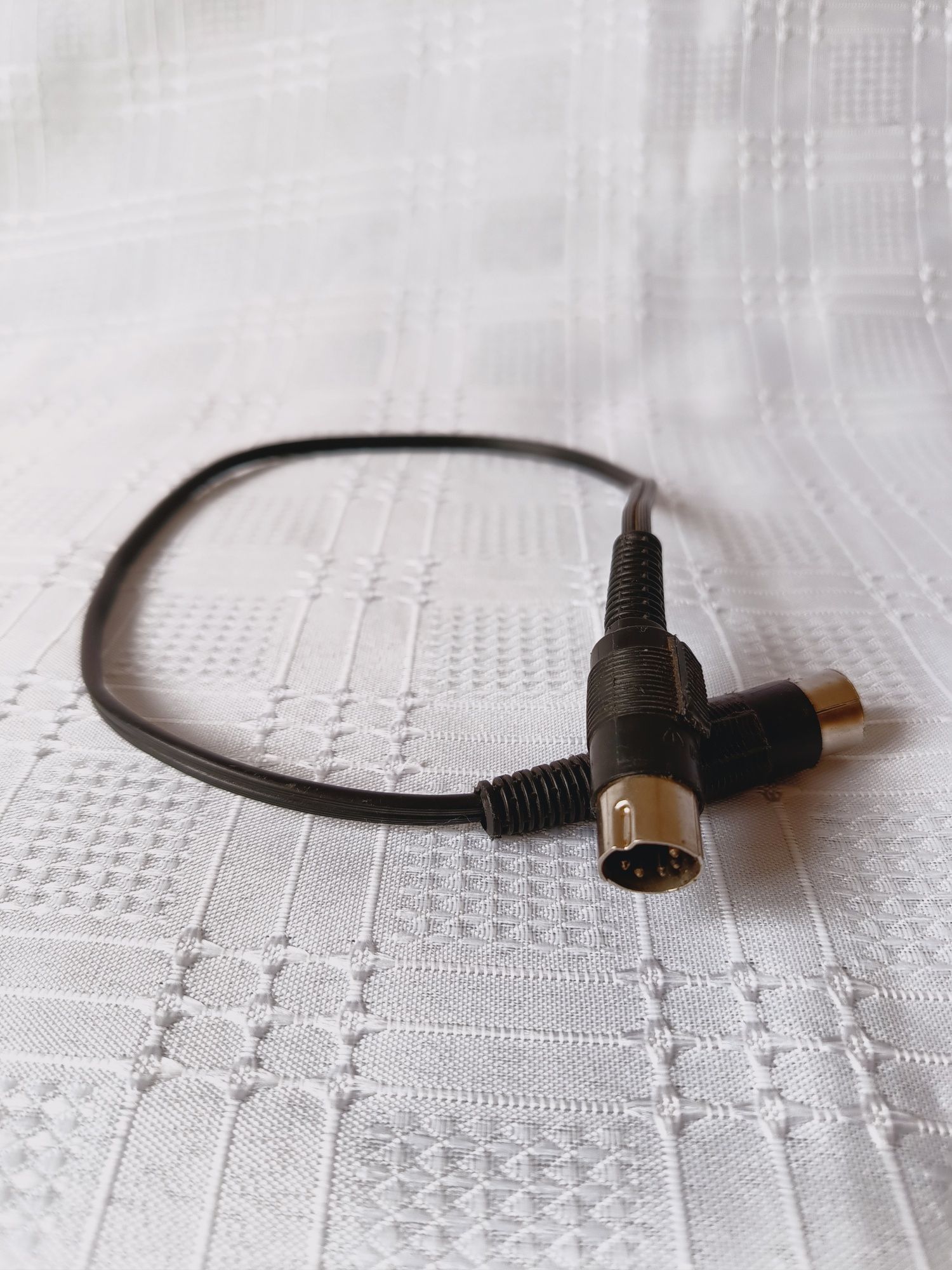 Kabel, przejściówka do sprzętu elektronicznego