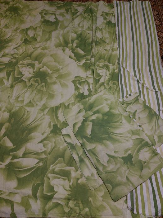 Постельное бельё:двухспальное;евро.