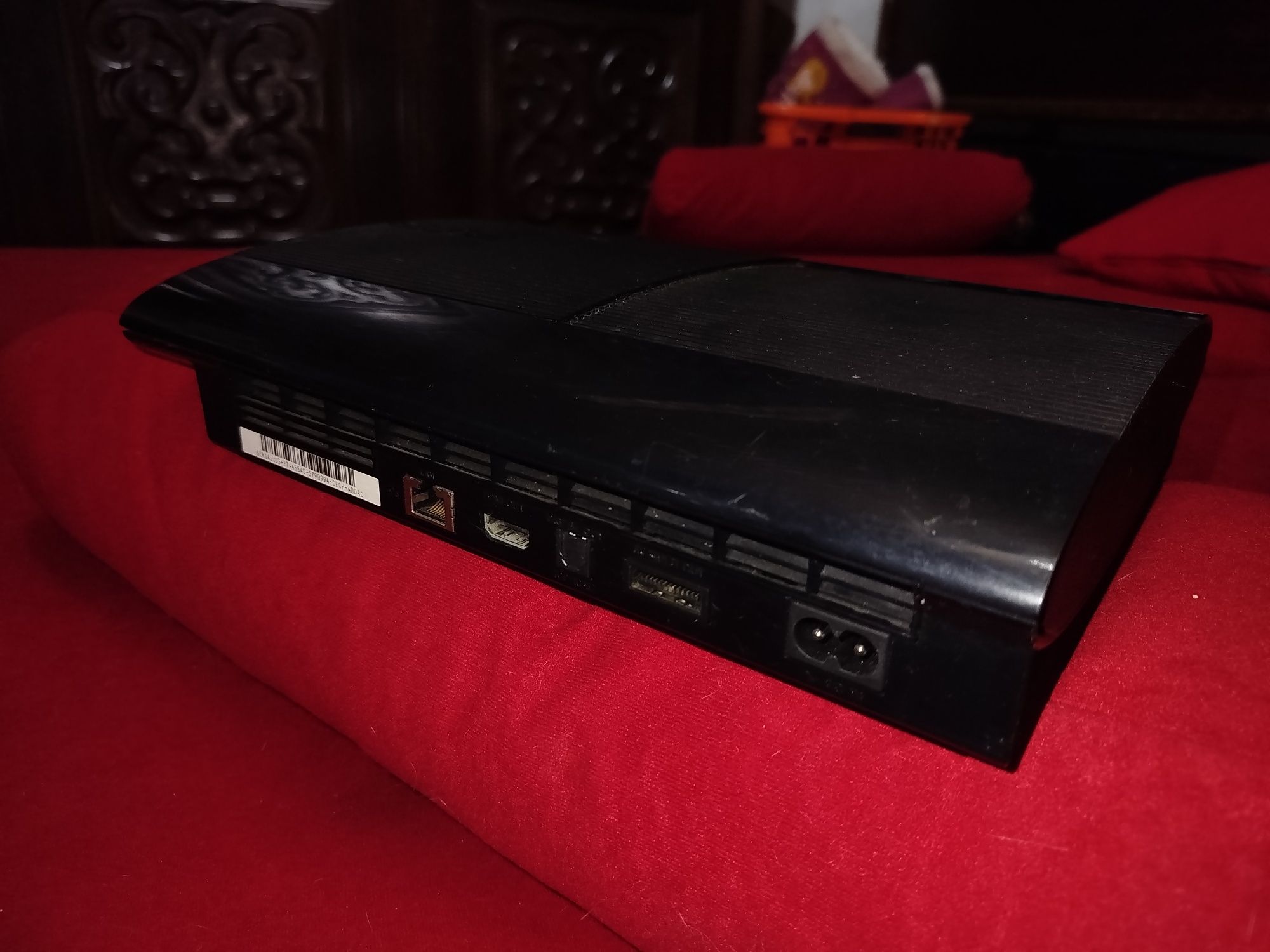 Playstation 3 com 4 comandos