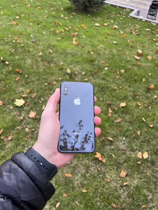 iphone XS 64GB Space Gray