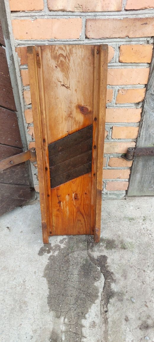 Stara szatkownica do kapusty PRL