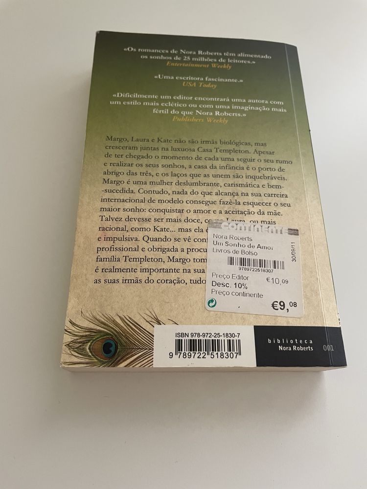 Livro de Bolso “Um Sonho de Amor” de Nora Roberts