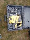 Młotowiertarka  DeWalt dch333 oraz odkurzacz D25304DH