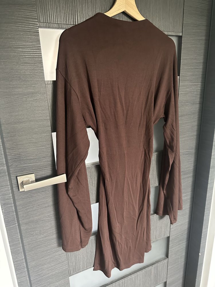 Sukienka le collet rozm. XS model auri backless brown