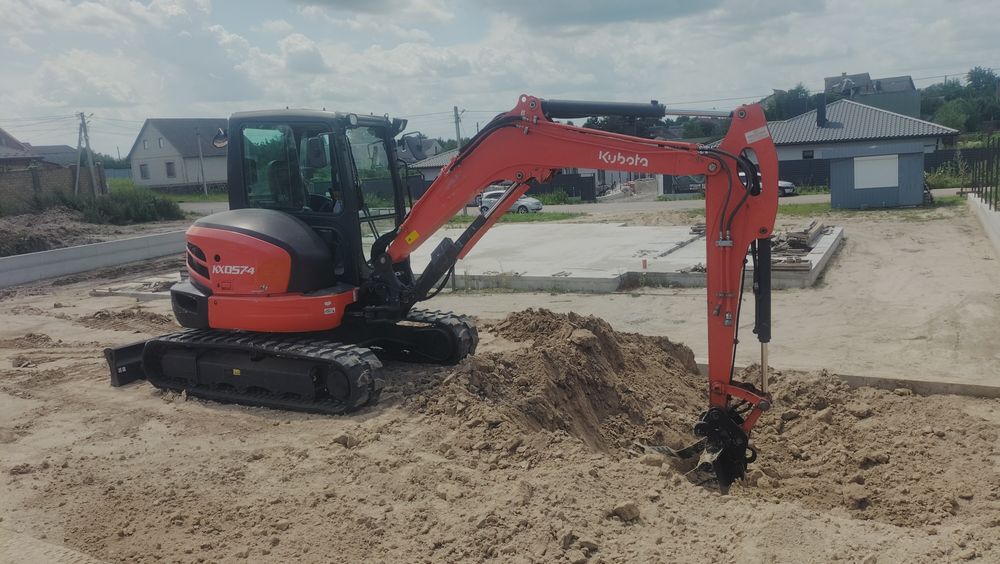 Послуги мені екскаватора