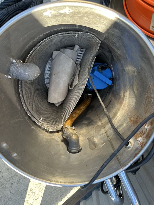 Промисловий пилосос Husqvarna W 70P Pullman  будівельний пилосос