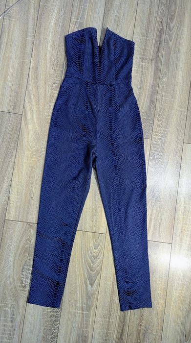 Комбінезон на кісточках