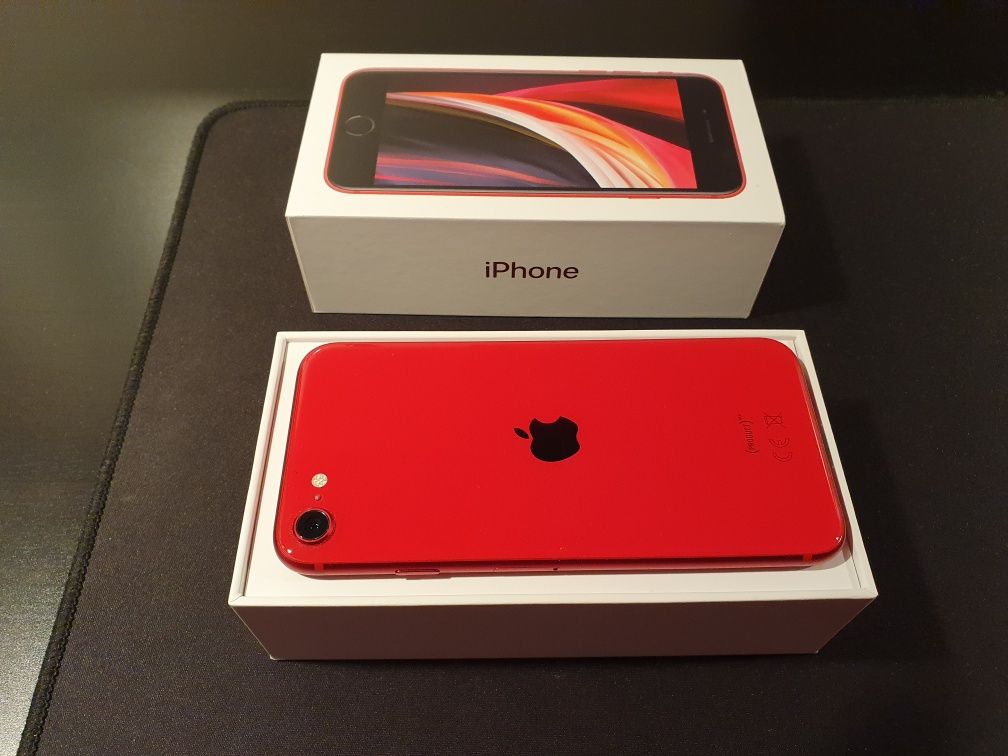 IPhone SE 2020 czerwony 128gb