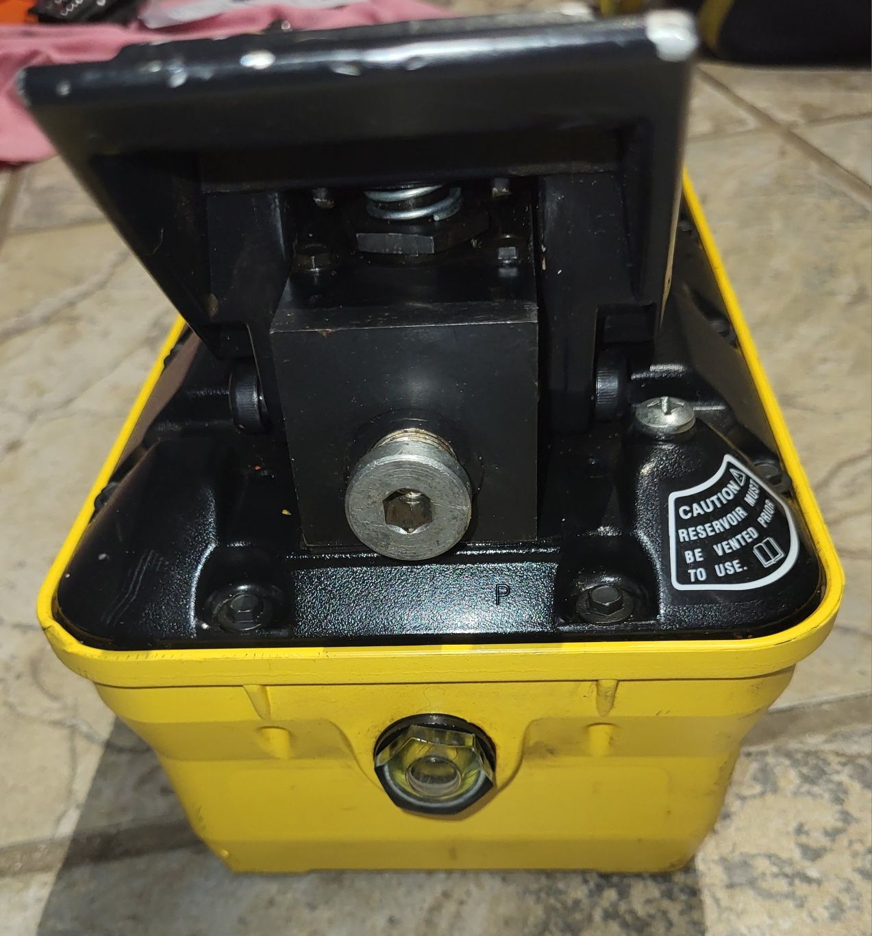 Enerpac PATG-1102N pompa hydrauliczna Turbo II