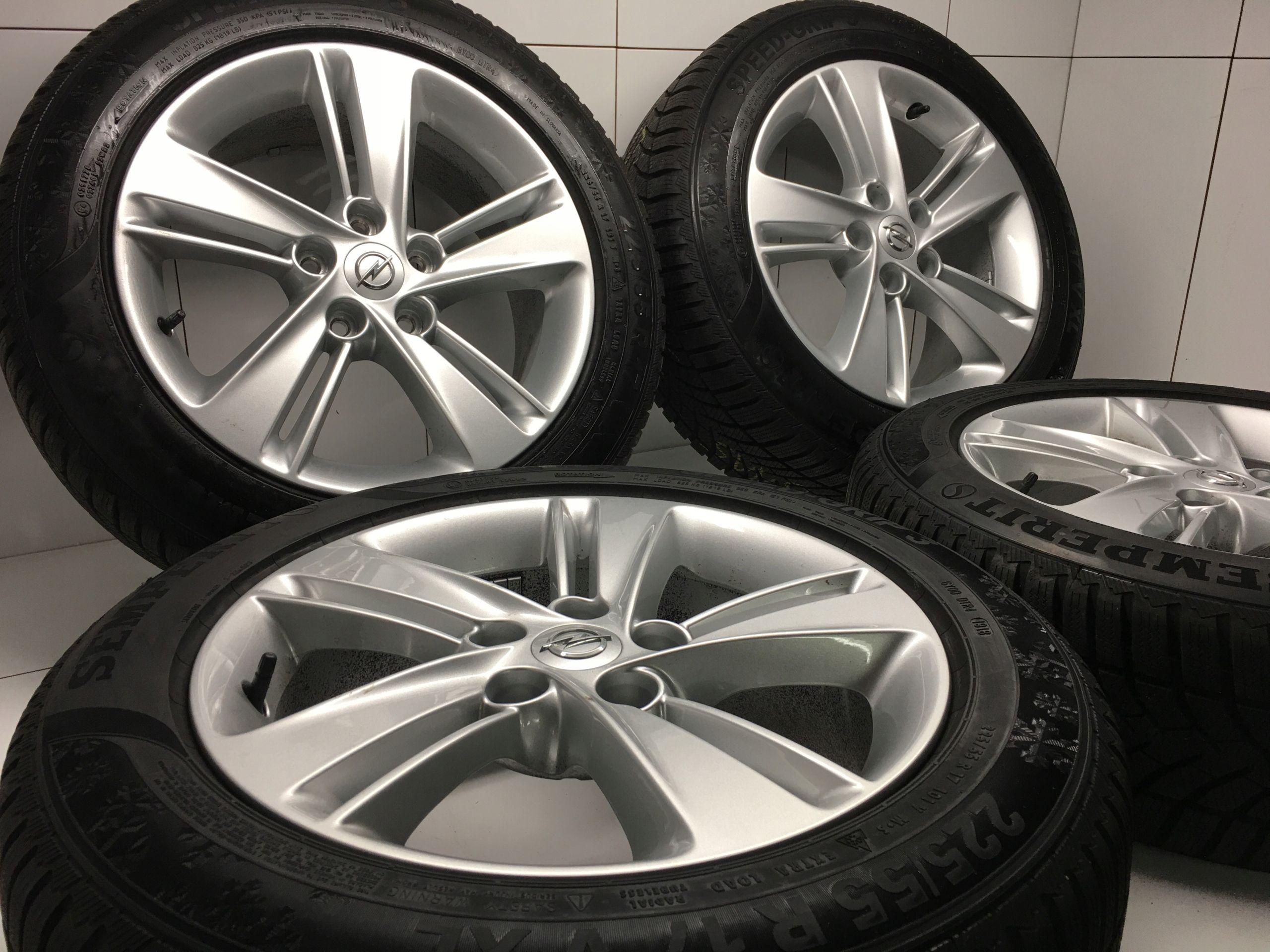Kola Felgi 17 Opel Insignia Zima jak Nowe 2022 5X115