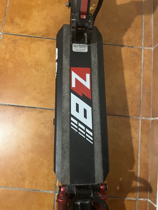 Trotinete Elétrica Zero 8 – 48V 10Ah