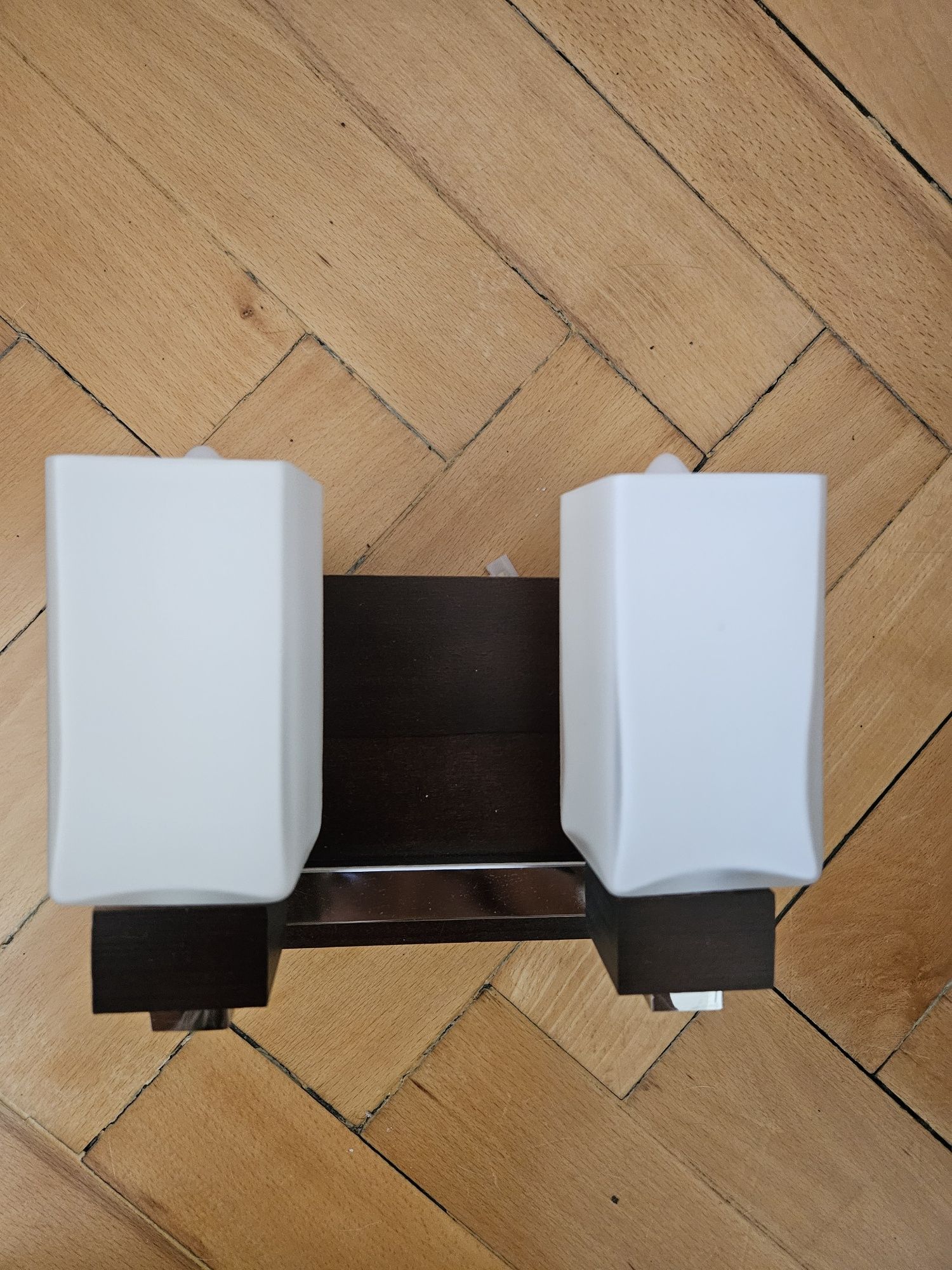 Lampa sufitowa z kinkietami