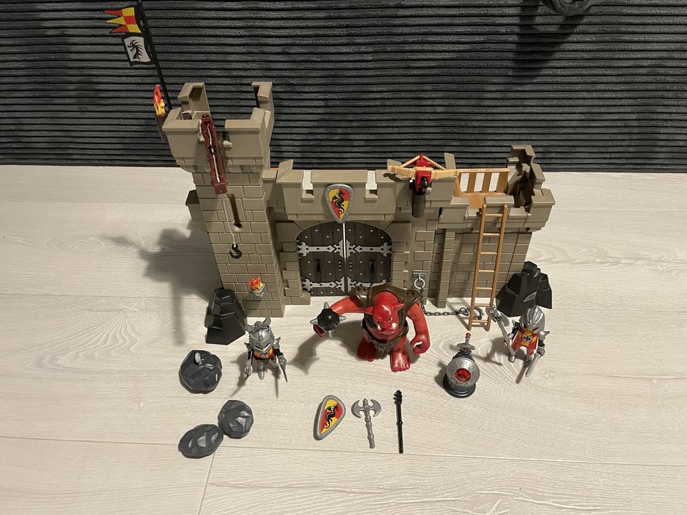 PLAYMOBIL Knights 5670 Zamek