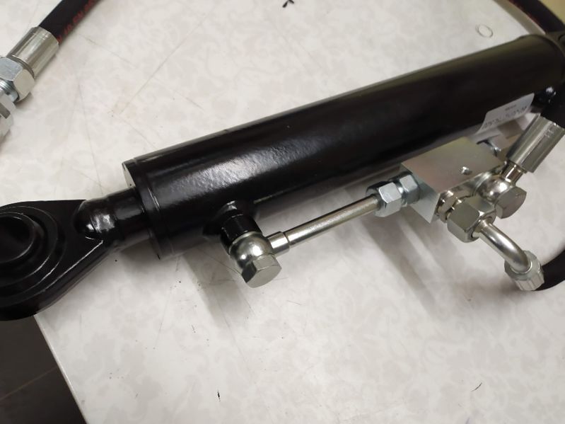 Łącznik centralny hydrauliczny Ursus C-330 i C-360, wysyłka, gwarancja