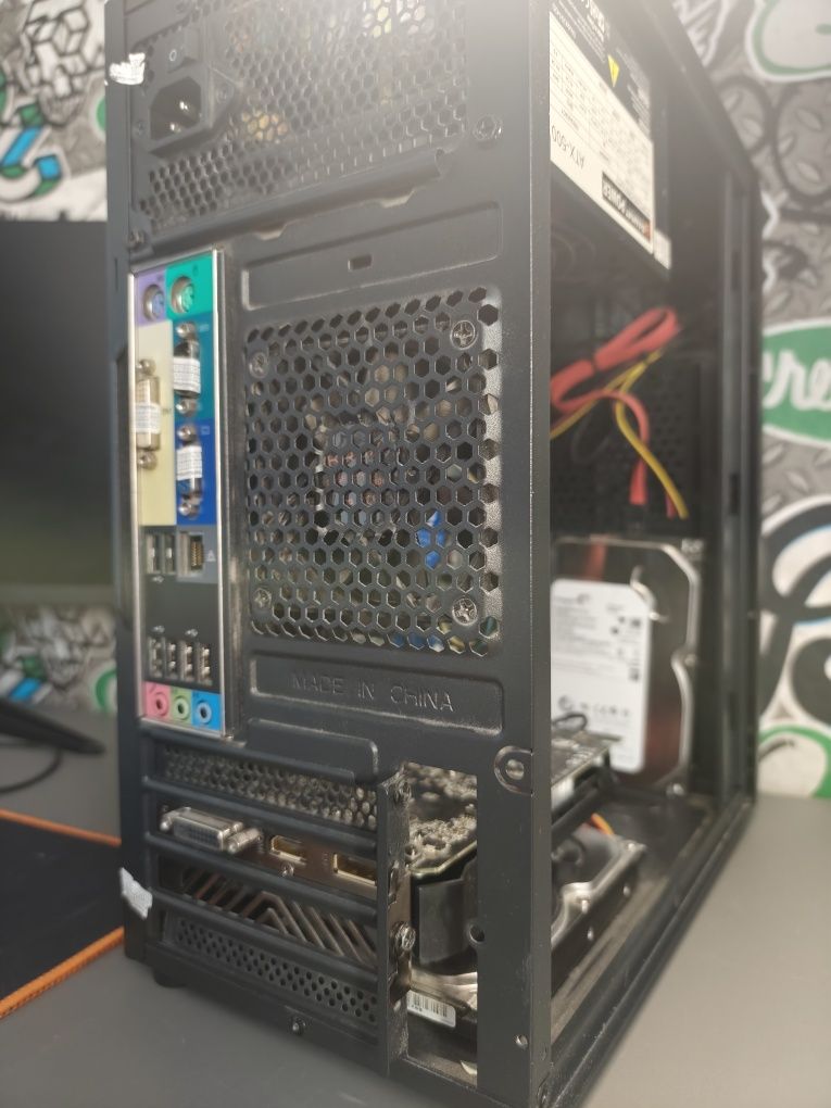 Komputer stacjonarny GTX 1050 to Gigabyte Intel i5-2400 1tb dysku