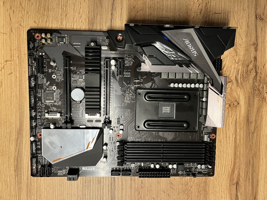 Płyta główna Gigabyte B450 AORUS
