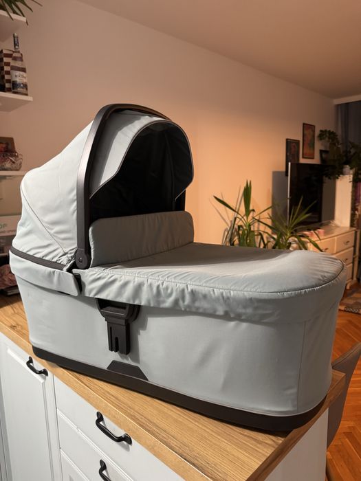 Thule Urban Glide 3 4 Mid-Blue Bassinet Gondola