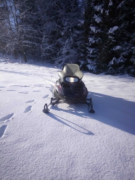 Skuter śnieżny ARCTIC CAT TOURING 660