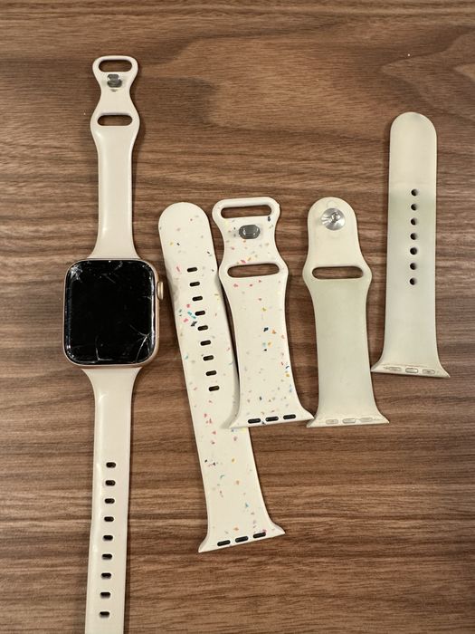 Uszkodzony Apple Watch SE