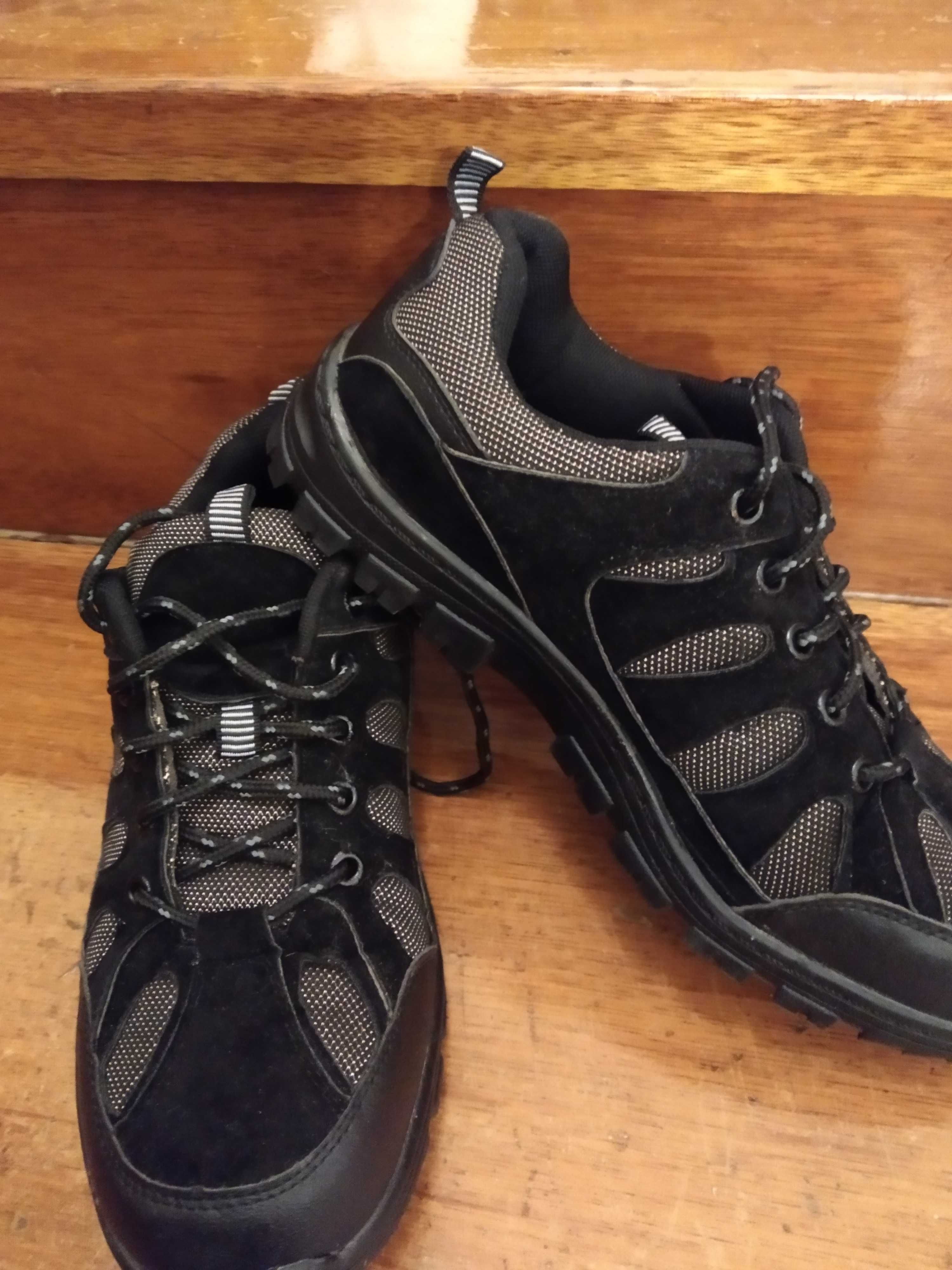 Sapatilhas novas 41