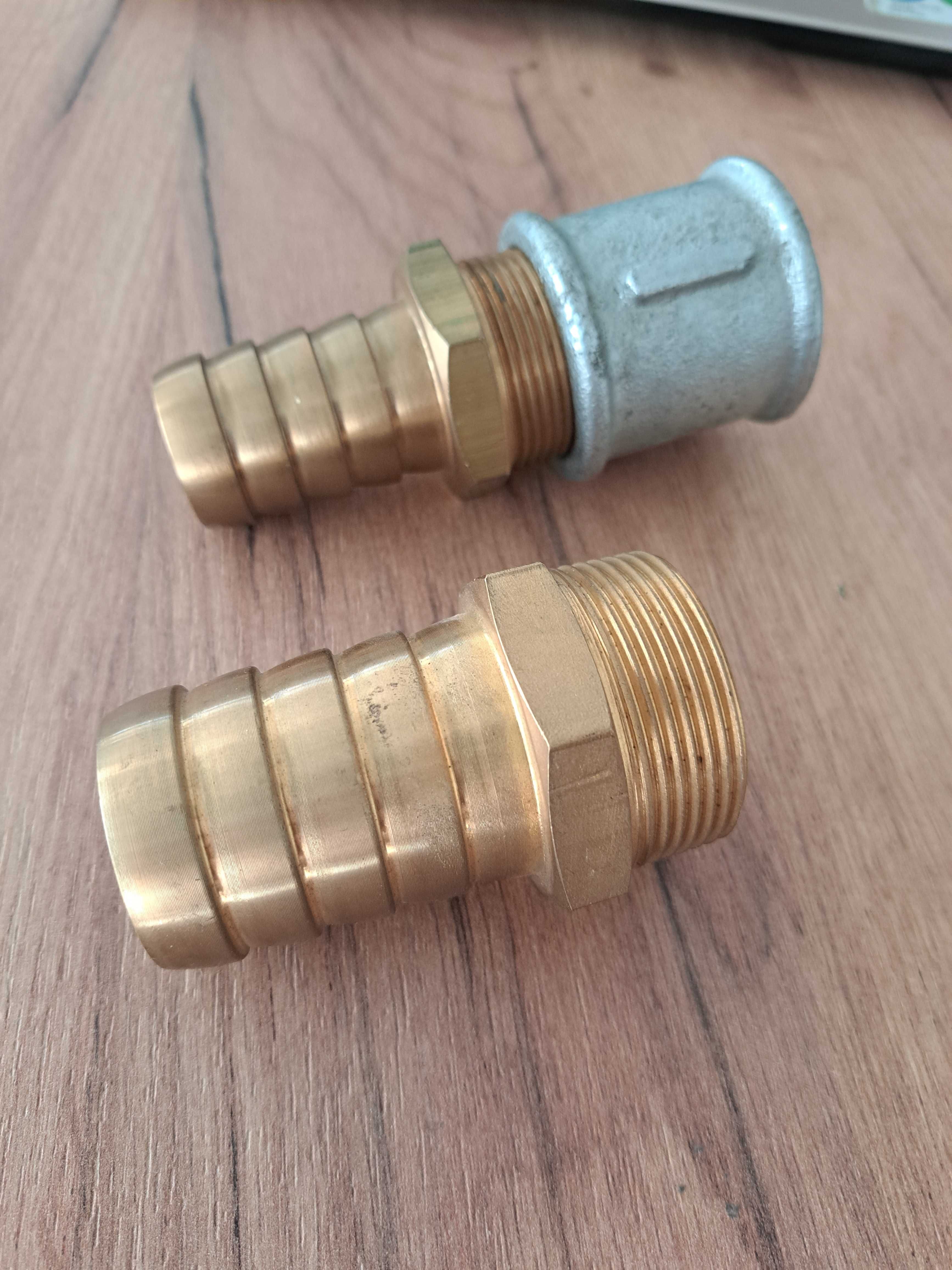Złączka, końcówka do węża 1 1/2"x40 + 1 1/4"x33 + mufa 1 1/4" ocynk
