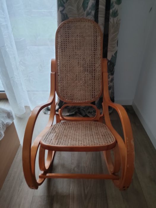 Fotel bujany na płozach
