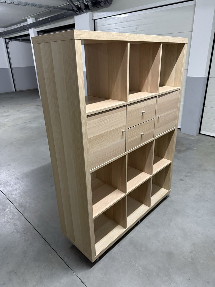 Estamte Ikea Kallax (com rodizios)