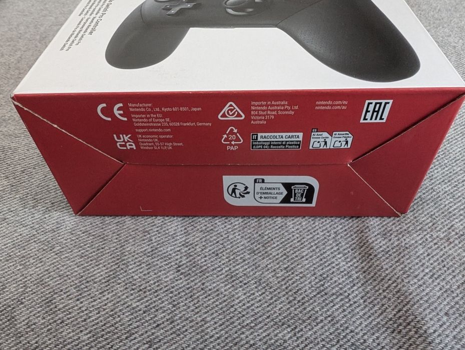 Nintendo Switch Pro Controller