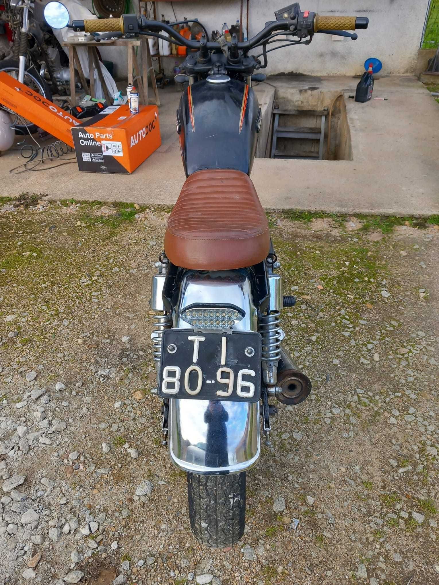 Suzuki GN 250 impecável