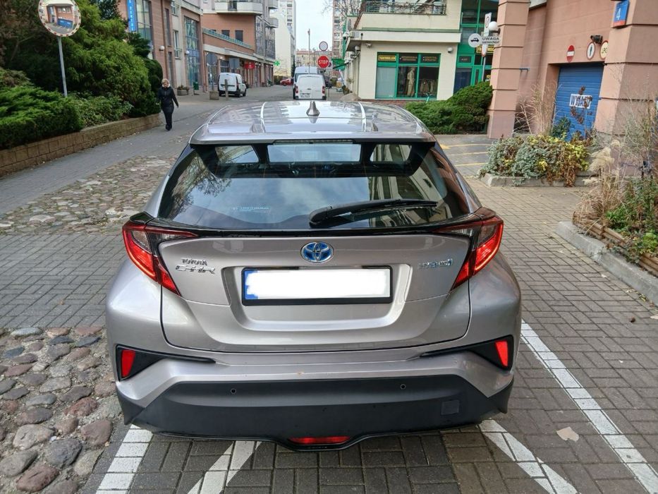 TOYOTA C-HR hibrid 2020