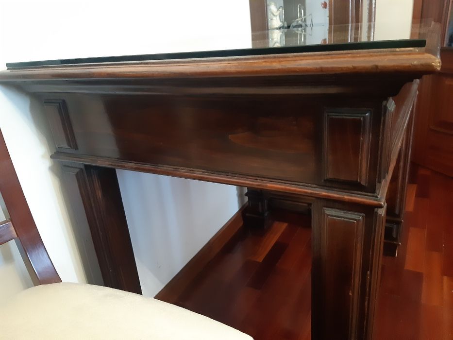 Mesa vintage em madeira