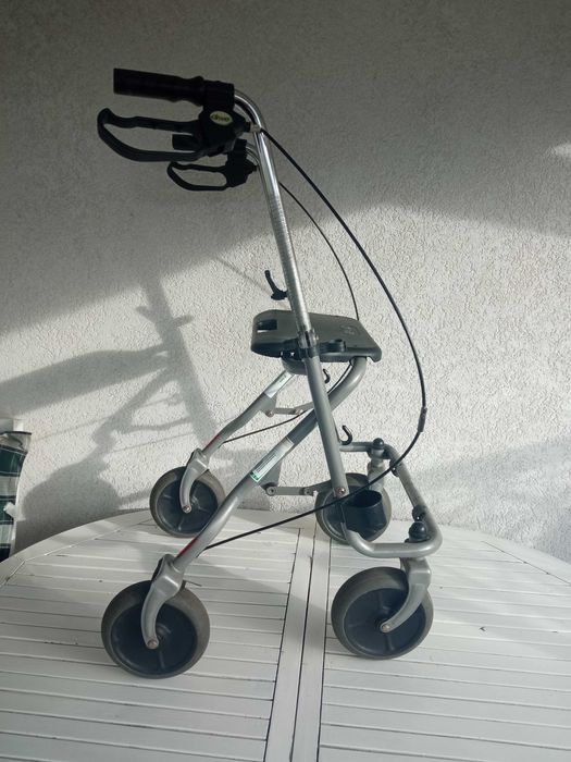 Drive balkonik chodzik składany rehabilitacyjny do 130kg
