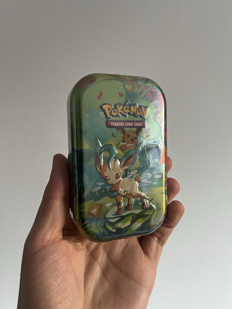 Pokemon tcg Prismatic Evolutions Mini tin