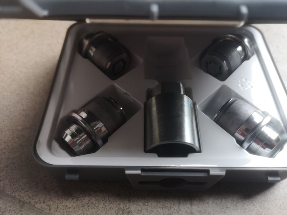 Koła Lexus UX200, UX250 z oponami Bridgestone Turanza Runflat okazja!!