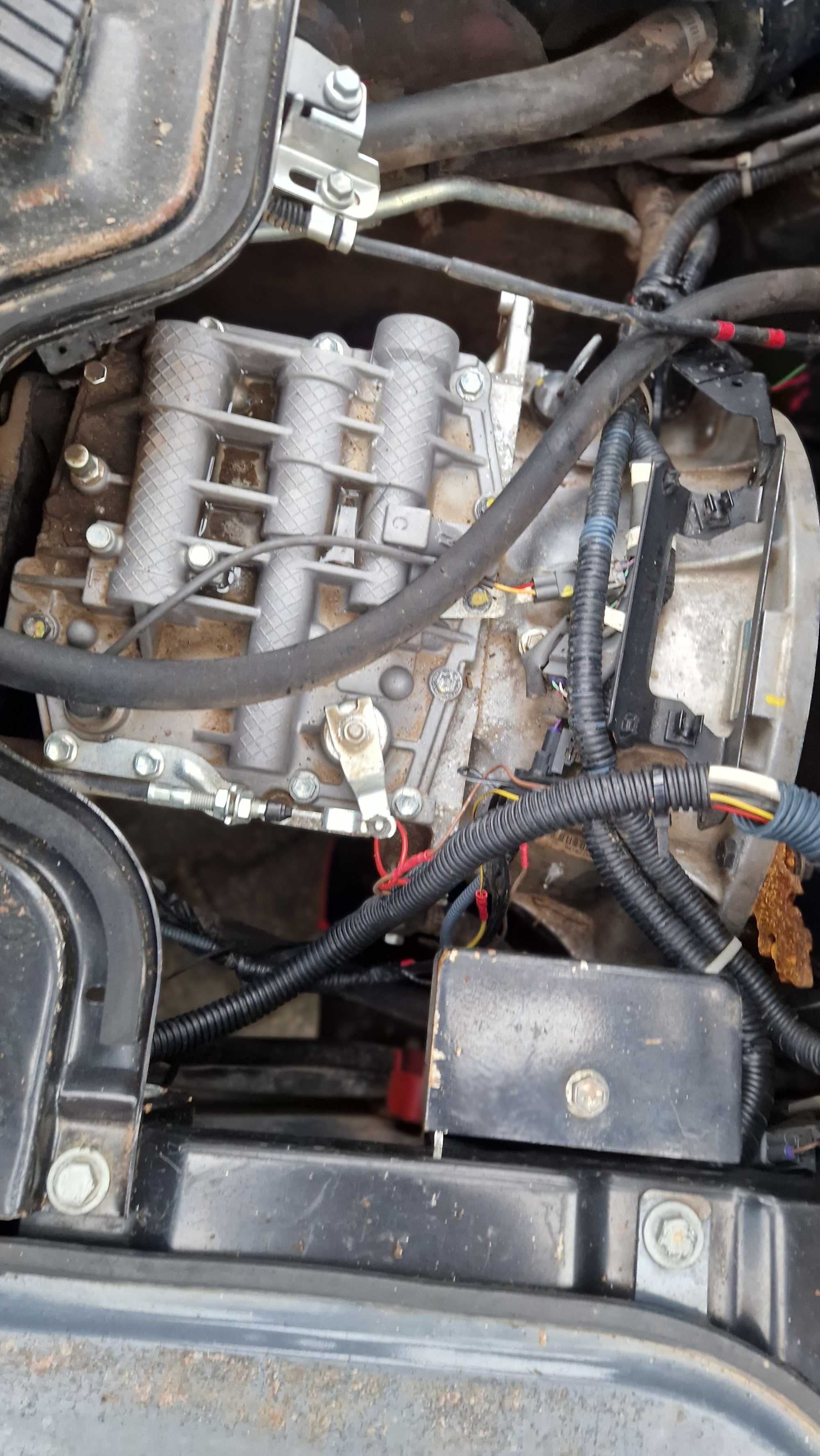 wózek widłowy Toyota 02-8FDF30 13r skrzynia biegów napęd klapa osłona