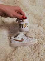 buty Nike 33 białe