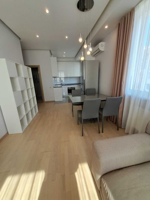 Продам шикарную 2к. кв. в новострое на Павловом Поле