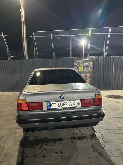 Продам бмв bmw e34