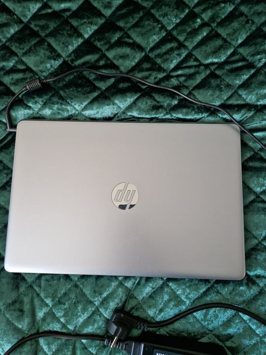 Laptop hp 250 G6 8gb ram SSD