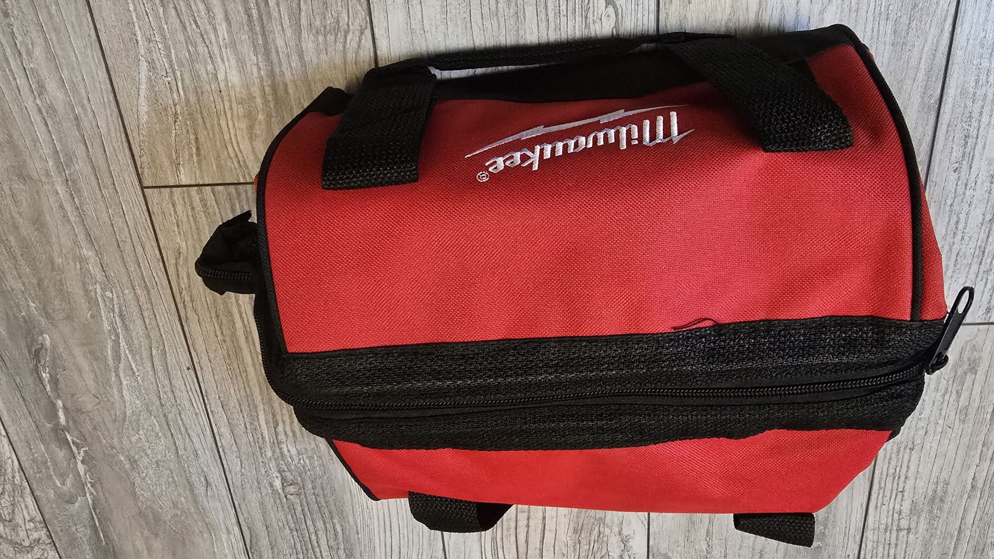Wiertarka i zakrętarka Milwaukee M18  2 baterie Torba  NOWE Oryginał