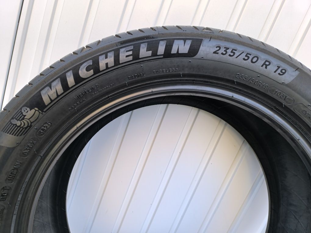 Nowe 2024 r za 55% ceny 235/50R19 103V XL Michelin Primacy 4