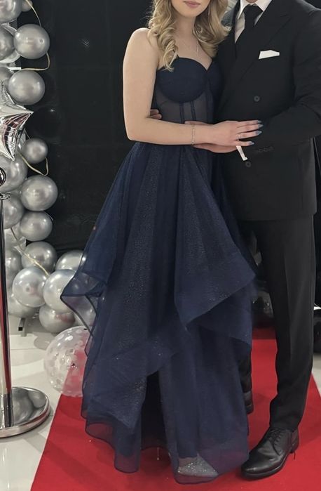 Sukienka wieczorowa ciemny granat z gorsetem