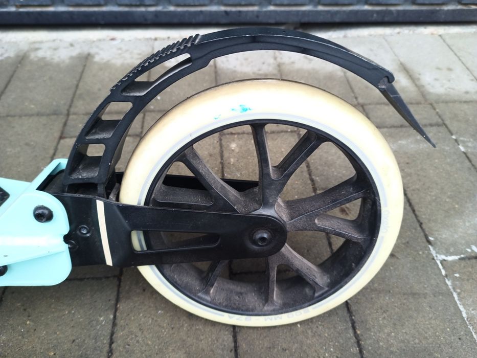 Hulajnoga dziecięca