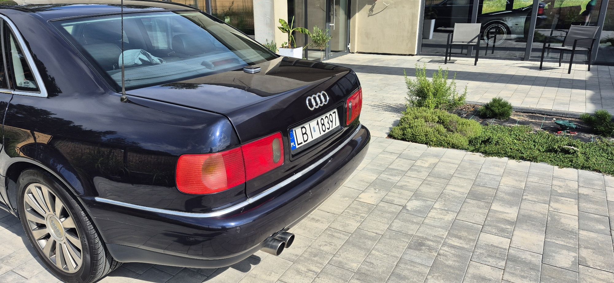 Audi A8D2 Fl 1999r