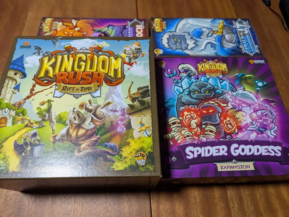 Kingdom Rush Rift in Time + 3 доповнення (настільна гра)
